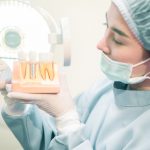 なぜインプラントにする人が多いのか